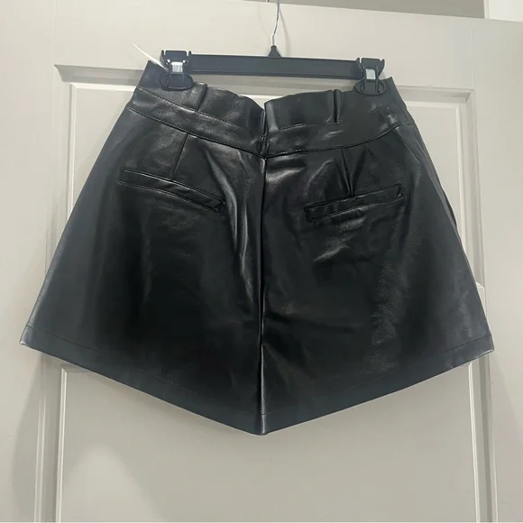 Miss Selfridge Black Faux Leather Women's Shorts - Picture 2 of 5